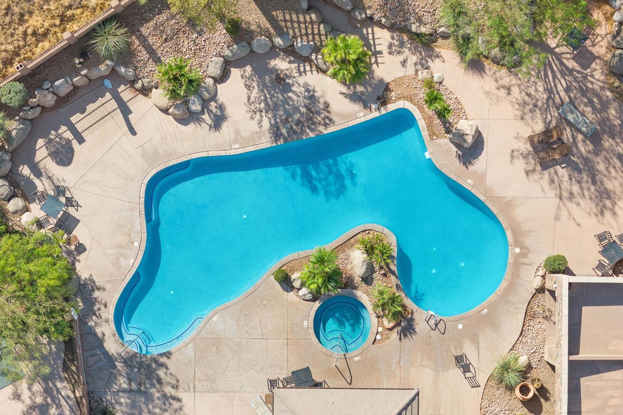The Condo At Coral Springs Resort Гаррікейн Екстер'єр фото
